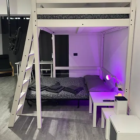 Overlook Daire Osteria Nuova